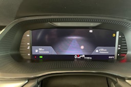 valkoinen Skoda Octavia 2020 kuva 22.