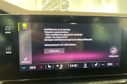 valkoinen Skoda Octavia 2020 kuva 29.