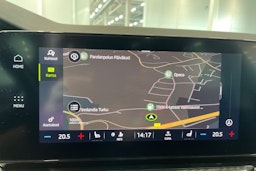 valkoinen Skoda Octavia 2020 kuva 34.