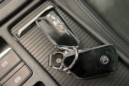 valkoinen Skoda Octavia 2020 kuva 38.