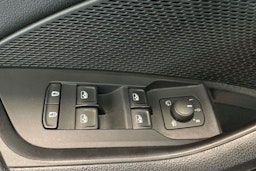 valkoinen Skoda Octavia 2020 kuva 39.