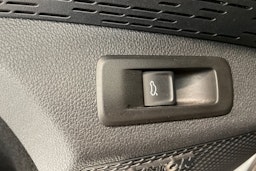 valkoinen Skoda Octavia 2020 kuva 40.