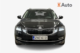 musta Skoda Octavia 2020 kuva 4.