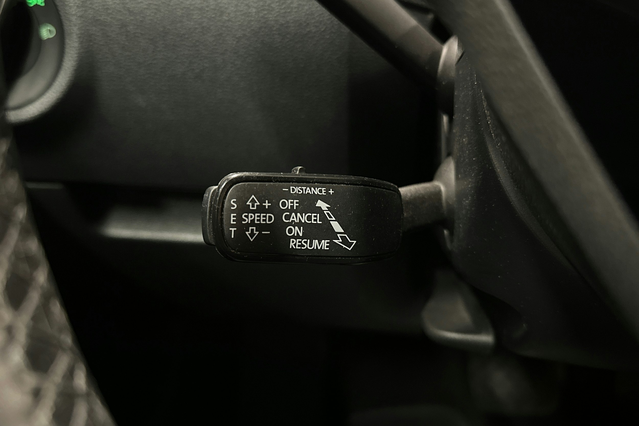 musta Skoda Octavia 2020 kuva 18.