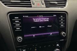 musta Skoda Octavia 2020 kuva 20.