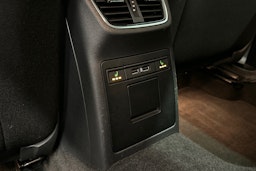 musta Skoda Octavia 2020 kuva 32.