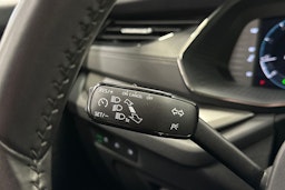 harmaa Skoda Octavia 2020 kuva 24.