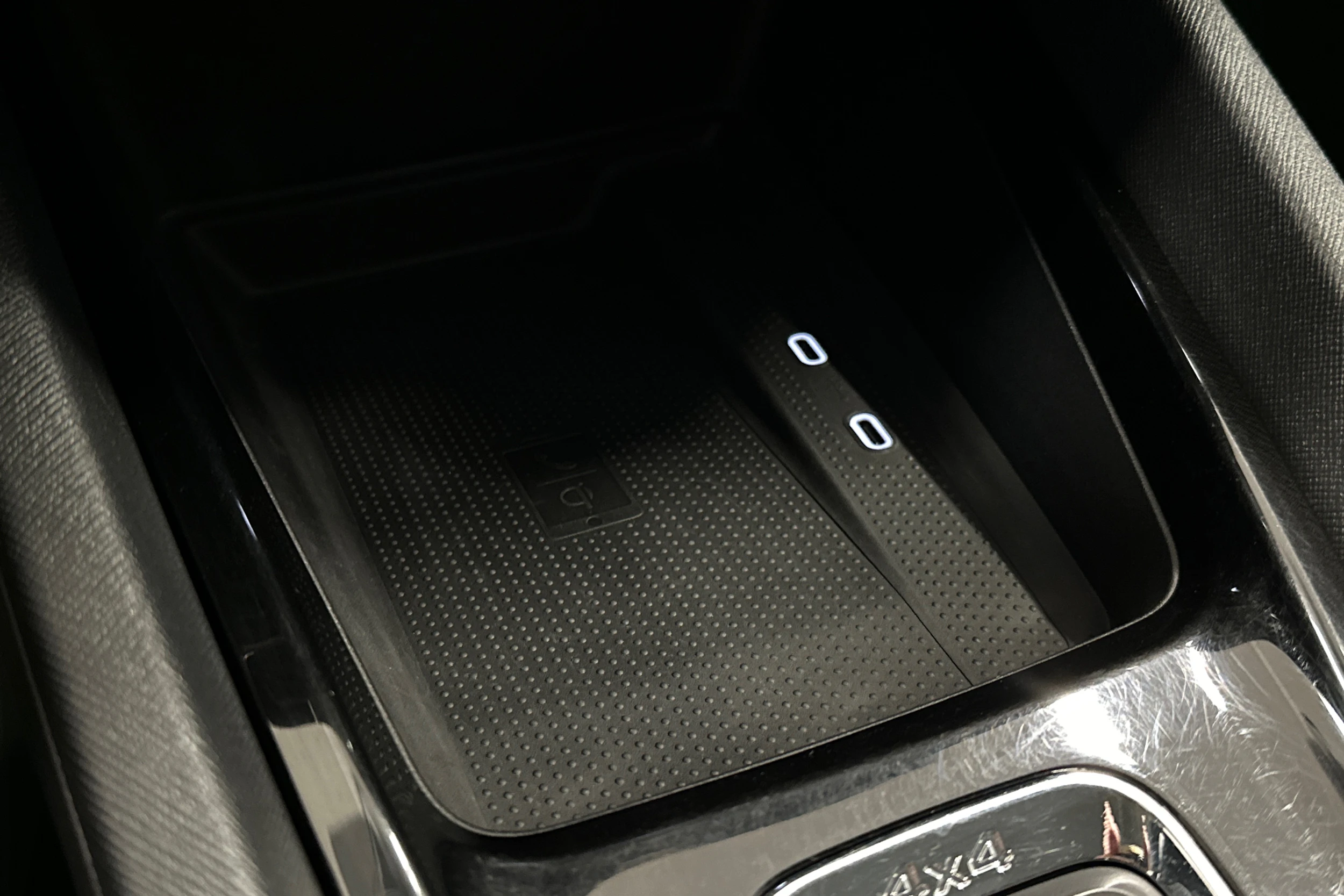 valkoinen Skoda Octavia 2021 kuva 26.