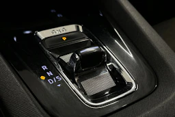 valkoinen Skoda Octavia 2021 kuva 27.