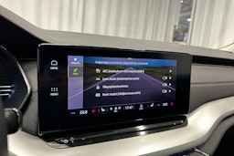 harmaa Skoda Octavia 2021 kuva 23.