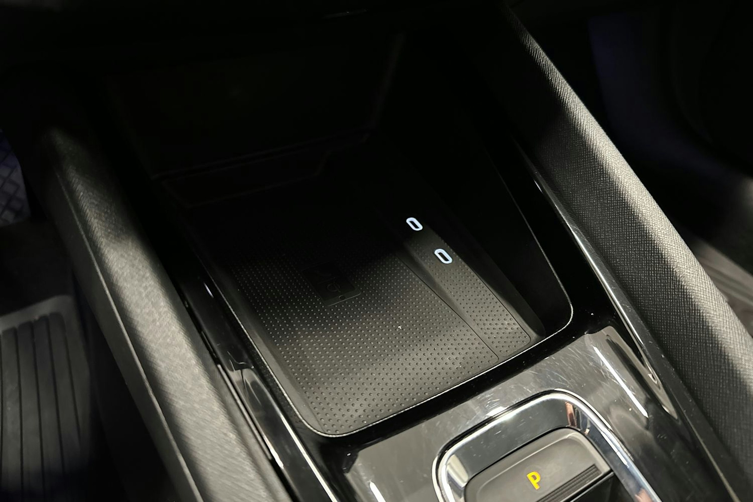 harmaa Skoda Octavia 2021 kuva 25.