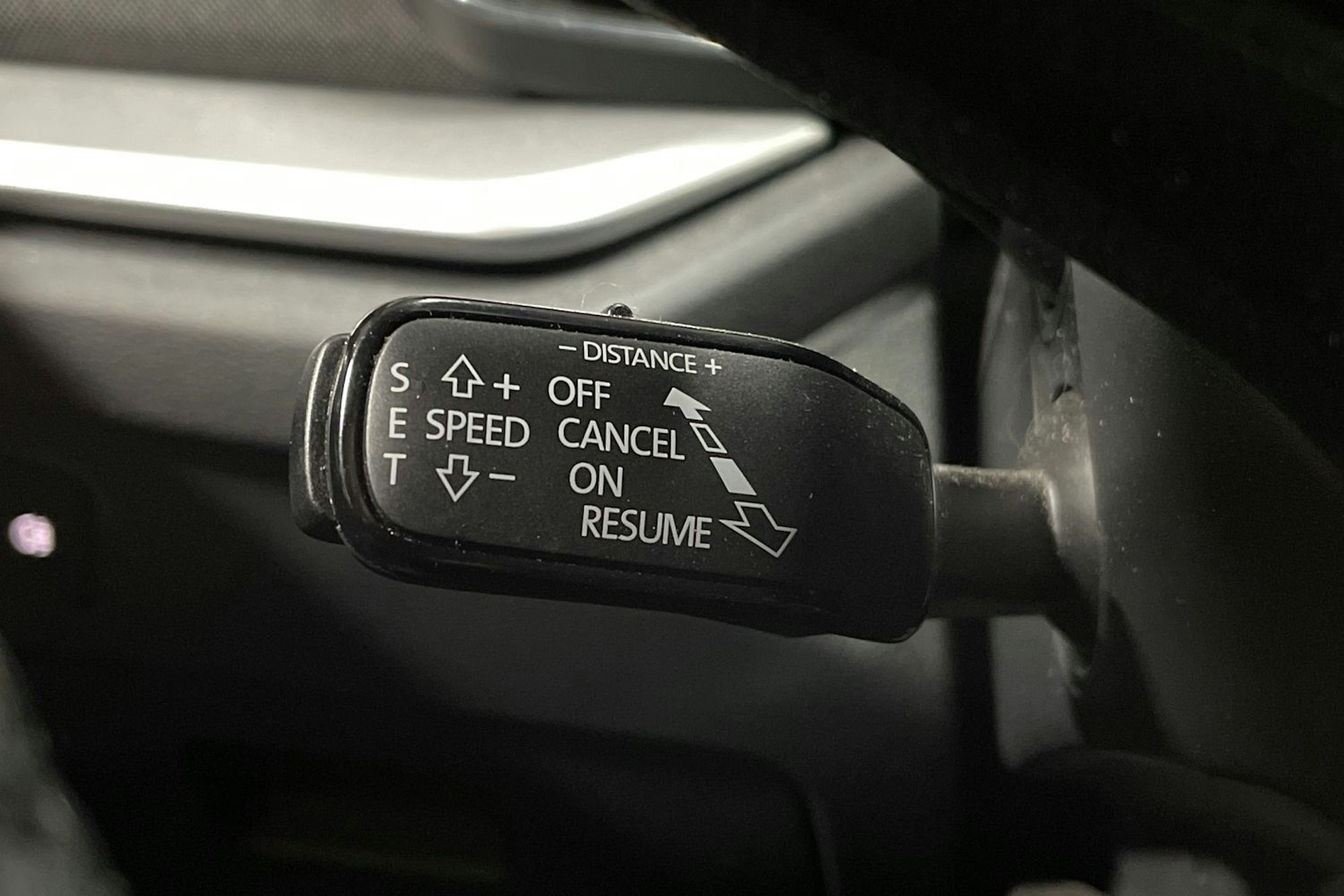 sininen Skoda Octavia 2021 kuva 15.