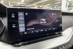 sininen Skoda Octavia 2021 kuva 19.