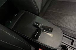 sininen Skoda Octavia 2021 kuva 30.