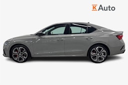 Harmaa Skoda OCTAVIA 2021 kuva 5.