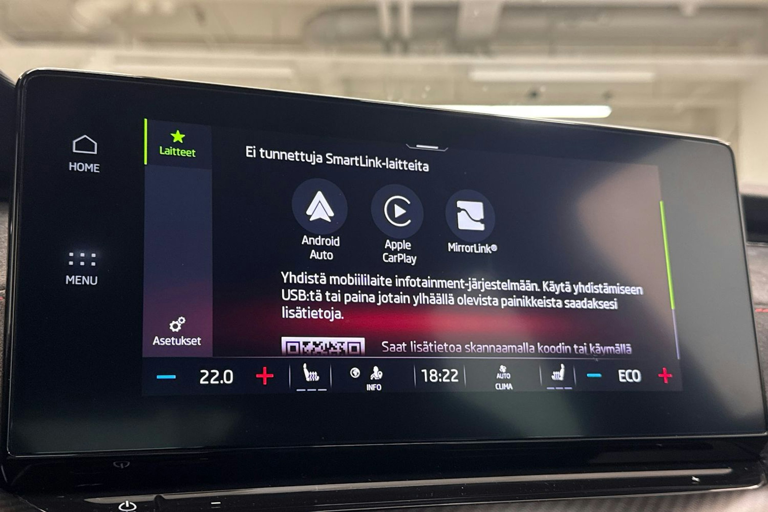 Harmaa Skoda OCTAVIA 2021 kuva 24.