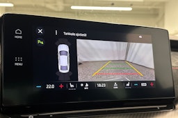 Harmaa Skoda OCTAVIA 2021 kuva 28.