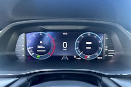 Valkoinen Skoda OCTAVIA 2021 kuva 14.
