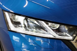 met. sininen Skoda Octavia 2021 kuva 14.