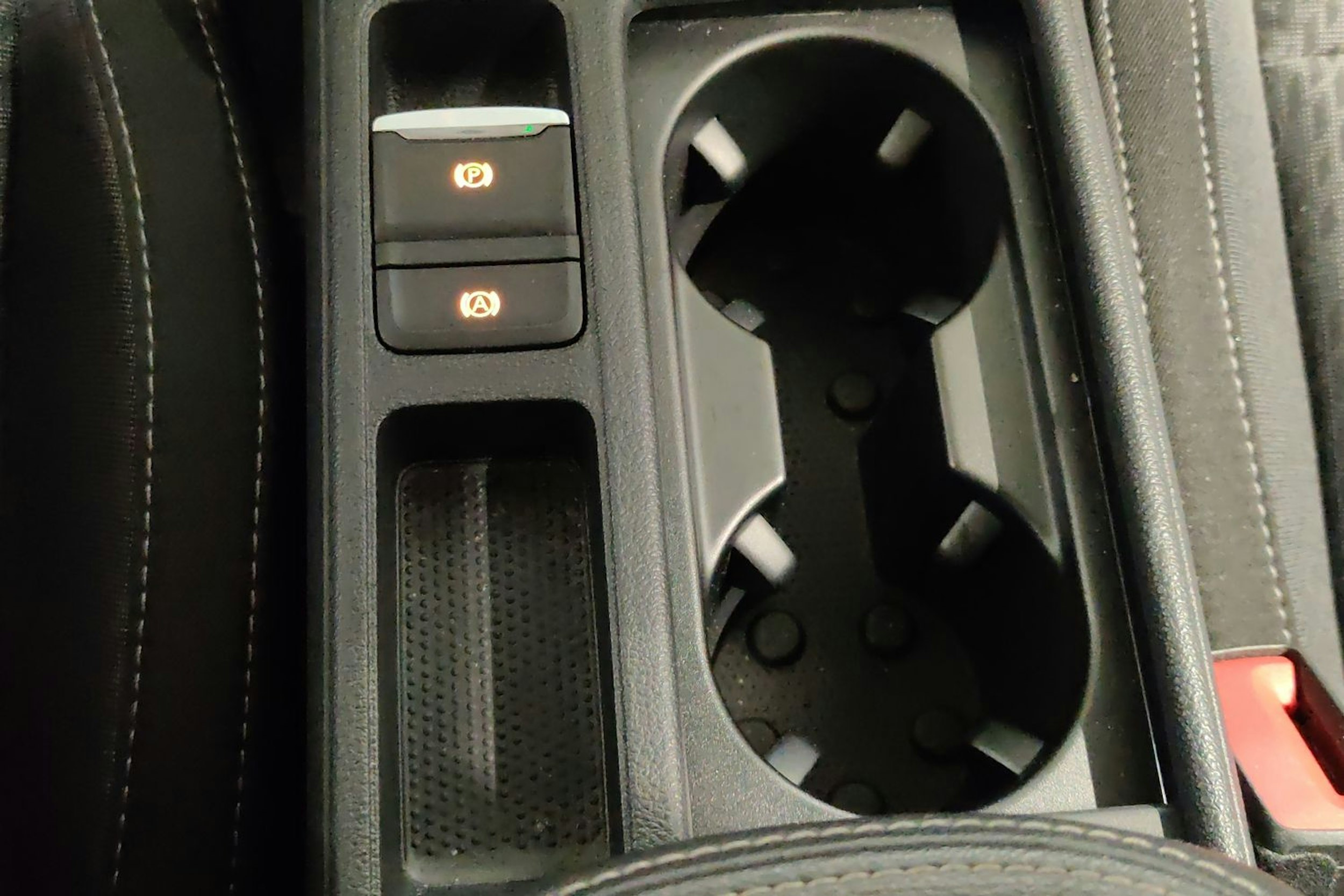 met. sininen Skoda Octavia 2021 kuva 23.