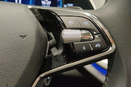 met. sininen Skoda Octavia 2021 kuva 27.