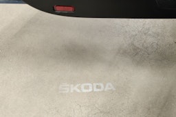 met. sininen Skoda Octavia 2021 kuva 31.