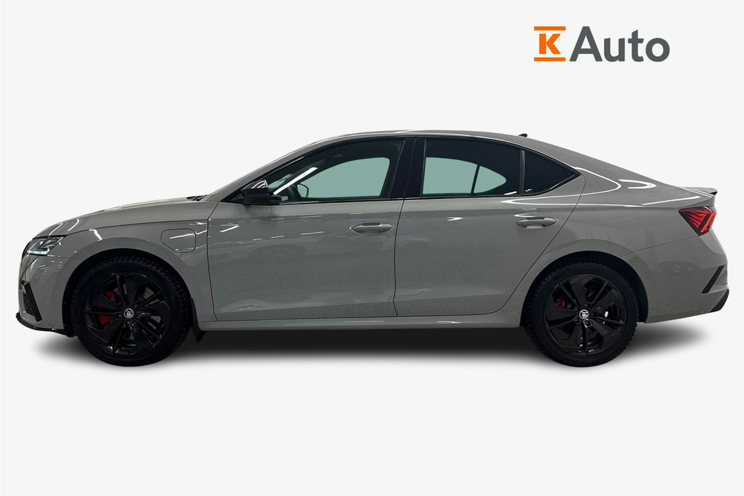 harmaa Skoda Octavia 2021 kuva 6.