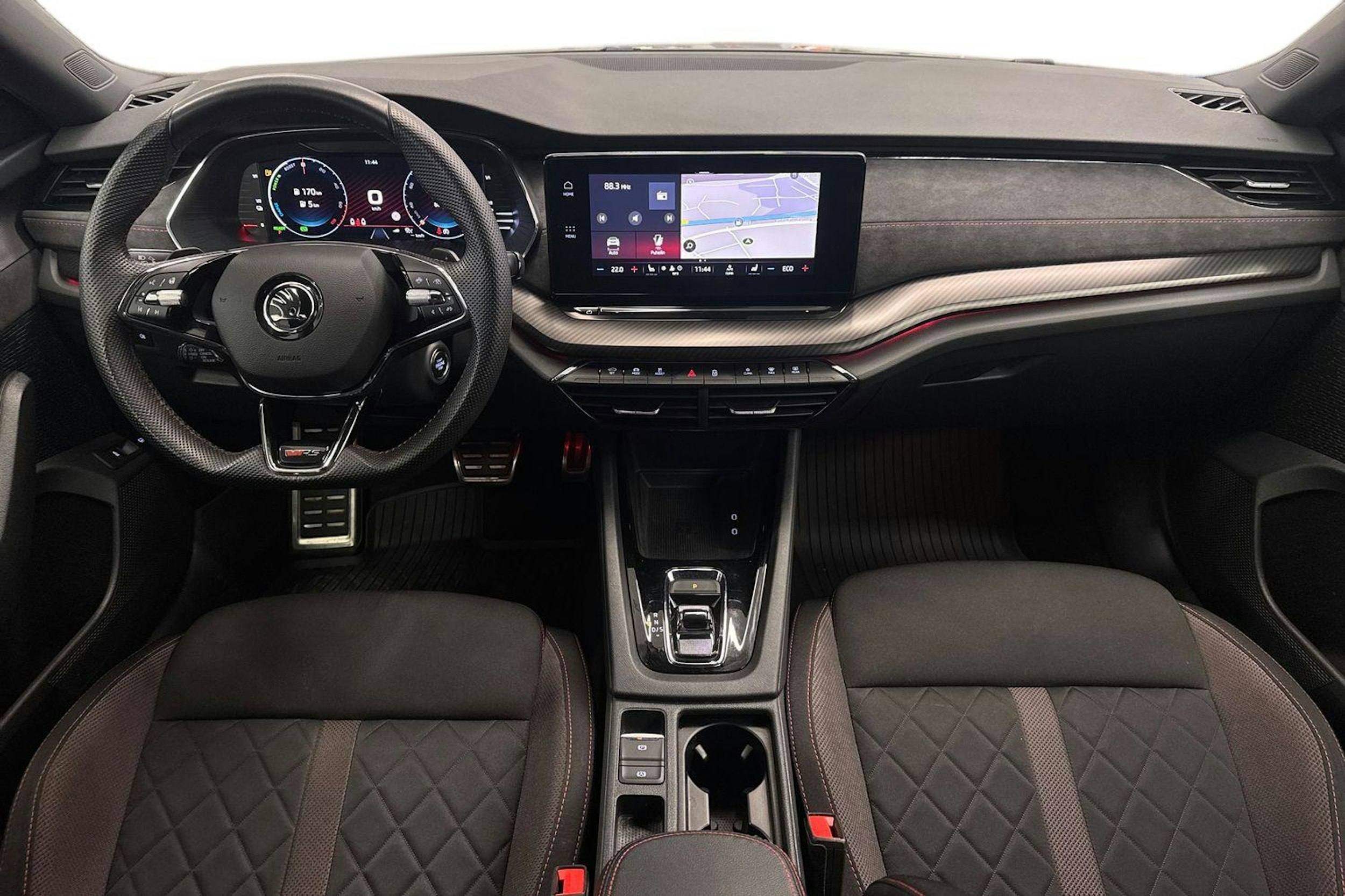 harmaa Skoda Octavia 2021 kuva 9.