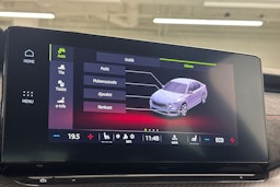 harmaa Skoda Octavia 2021 kuva 29.