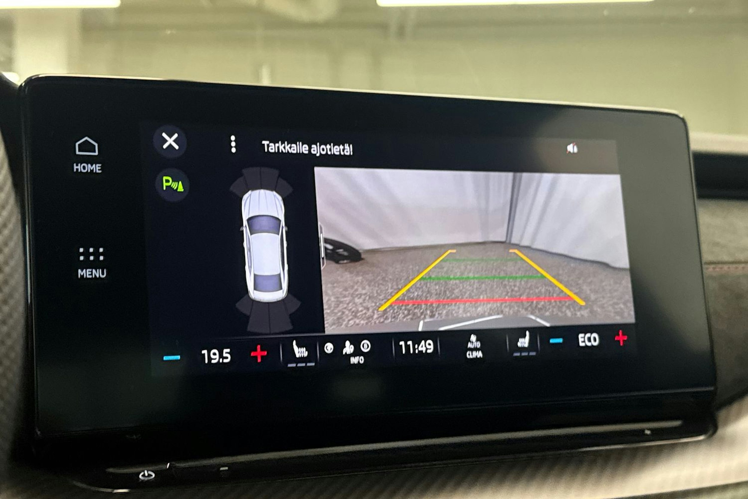 harmaa Skoda Octavia 2021 kuva 33.