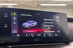 harmaa Skoda Octavia 2021 kuva 36.