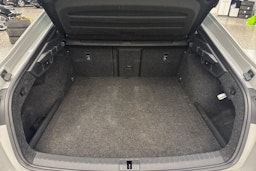 harmaa Skoda Octavia 2021 kuva 38.