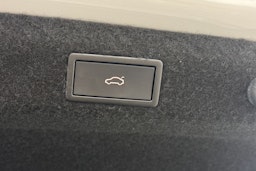 harmaa Skoda Octavia 2021 kuva 39.