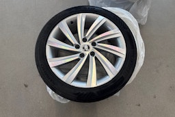 valkoinen Skoda Octavia 2021 kuva 13.