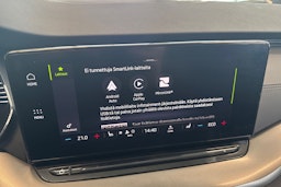 valkoinen Skoda Octavia 2021 kuva 29.