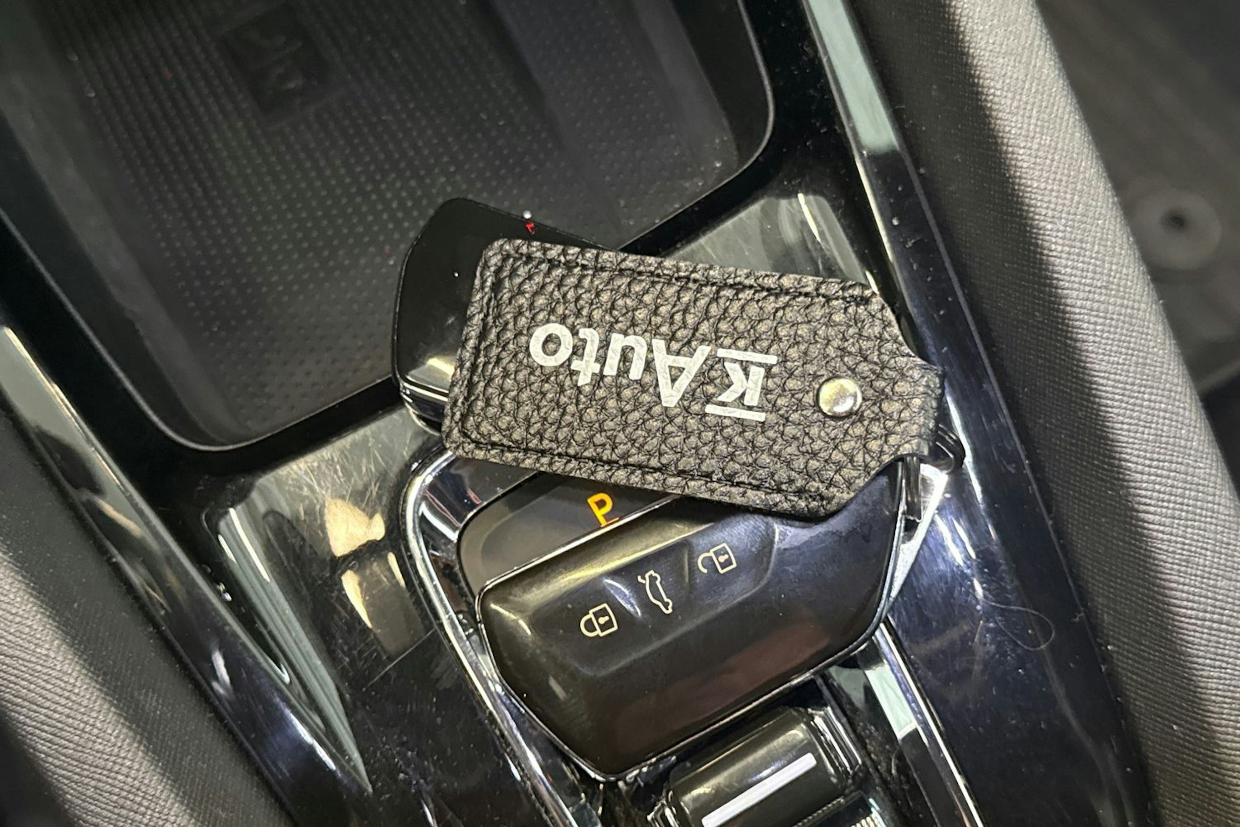 valkoinen Skoda Octavia 2021 kuva 35.