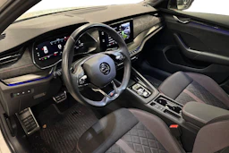 valkoinen Skoda Octavia 2021 kuva 3.