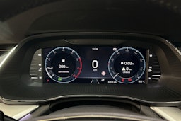 harmaa Skoda Octavia 2021 kuva 20.
