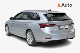 harmaa Skoda Octavia 2021 kuva 2.