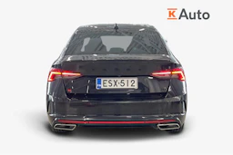 musta Skoda Octavia 2021 kuva 3.