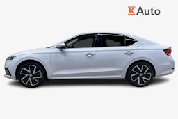 valkoinen Skoda Octavia 2021 kuva 6.