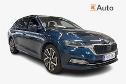 sininen Skoda Octavia 2021 kuva 1.