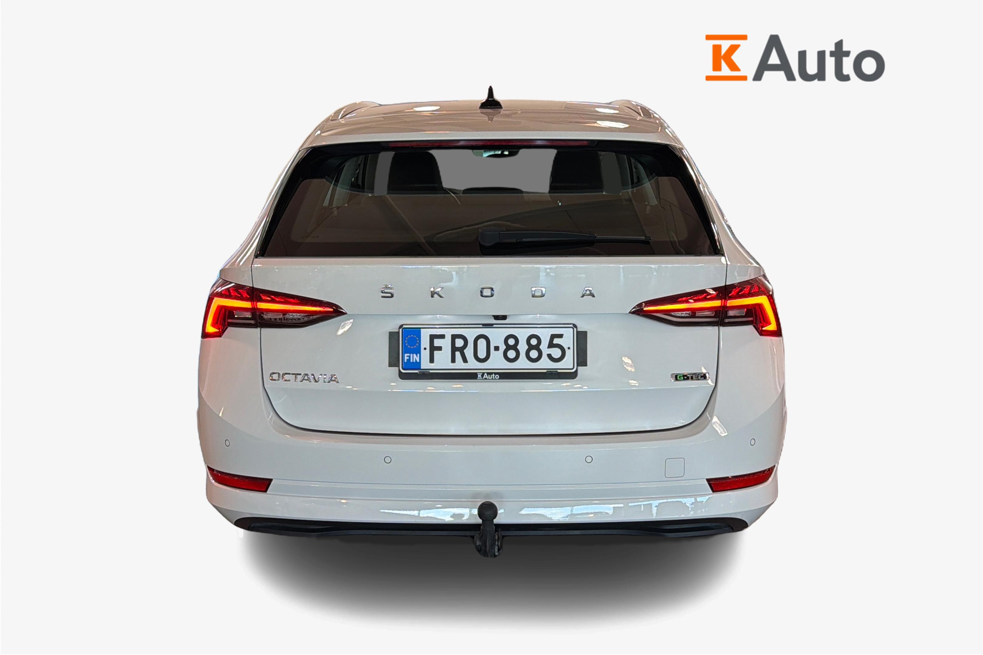Skoda Octavia 2021, bild 3/3