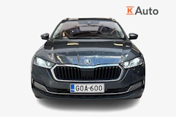 harmaa Skoda Octavia 2021 kuva 5.