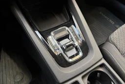 harmaa Skoda Octavia 2021 kuva 23.