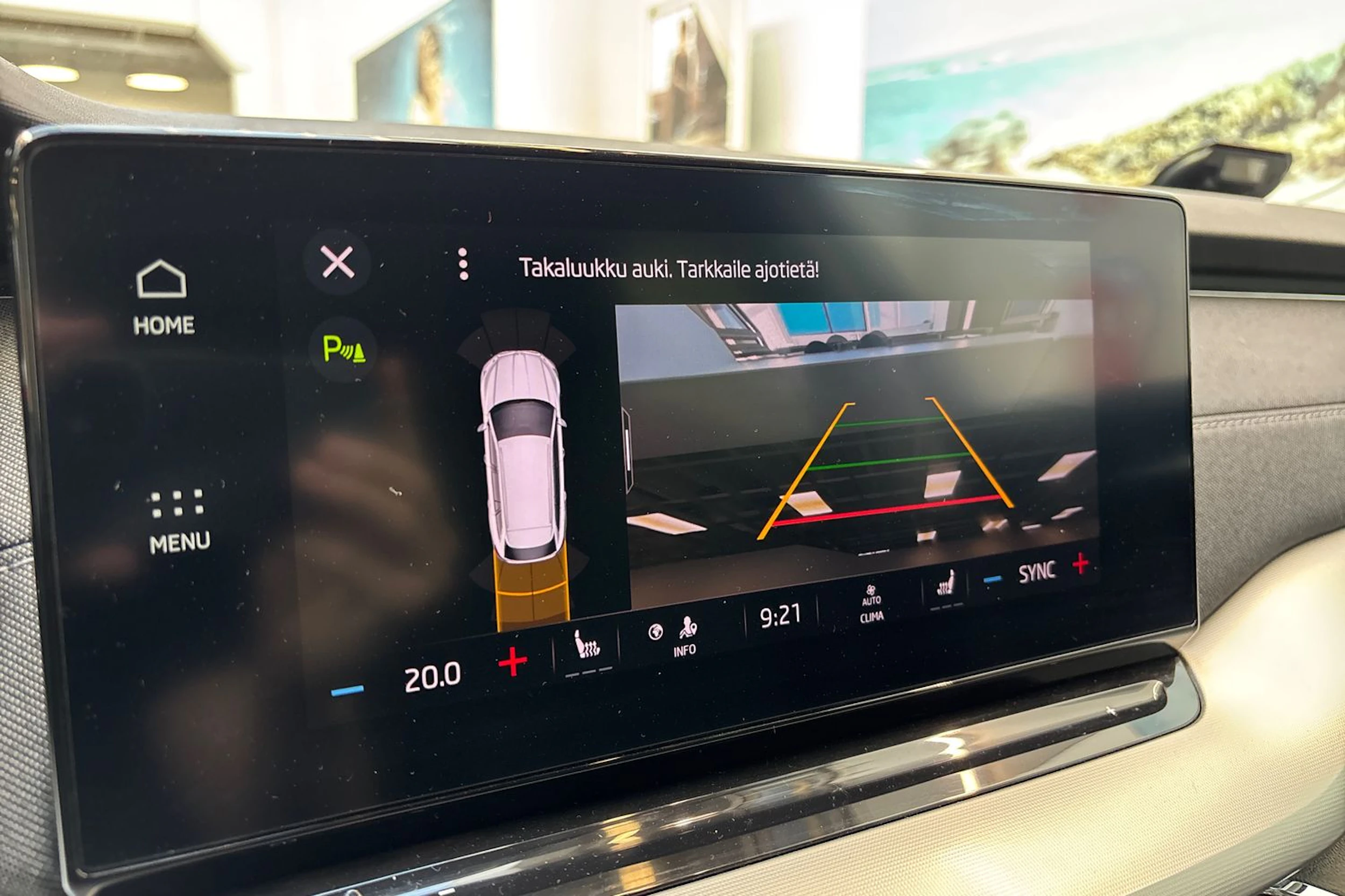 harmaa Skoda Octavia 2021 kuva 24.