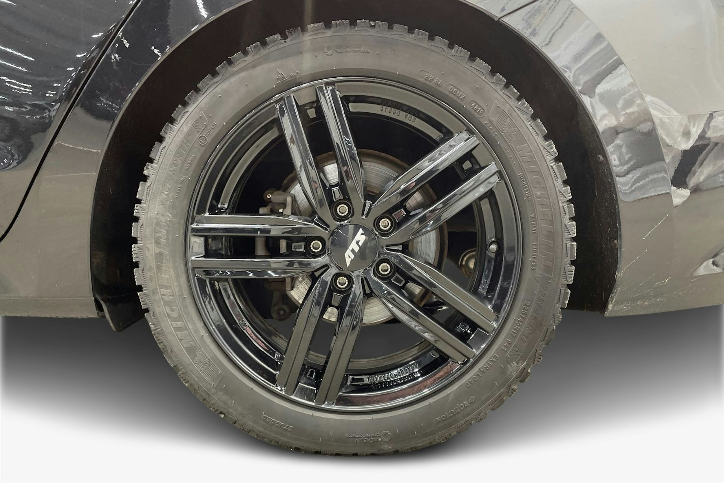 met. musta Skoda Octavia 2021 kuva 9.