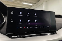 met. musta Skoda Octavia 2021 kuva 16.