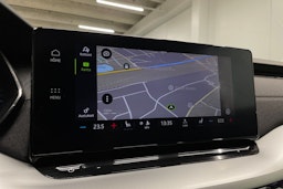 met. musta Skoda Octavia 2021 kuva 17.