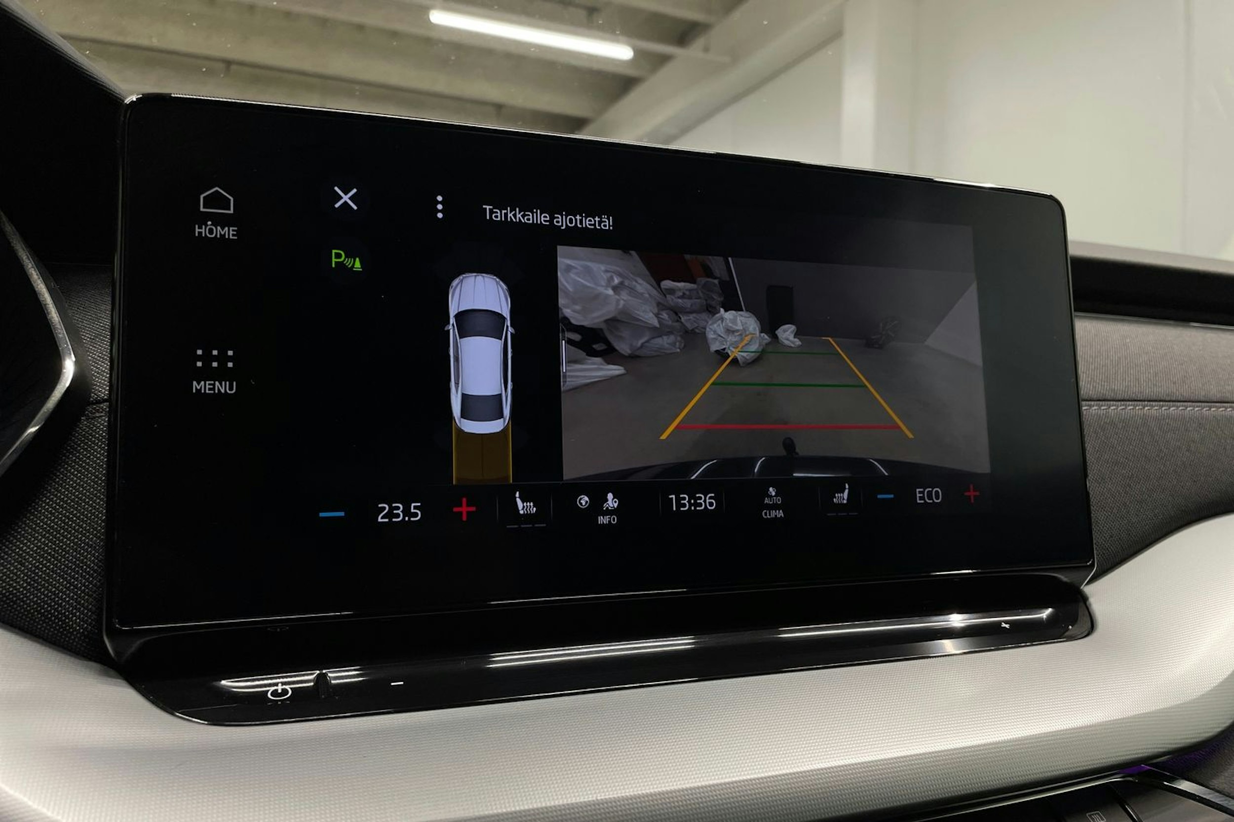 met. musta Skoda Octavia 2021 kuva 20.